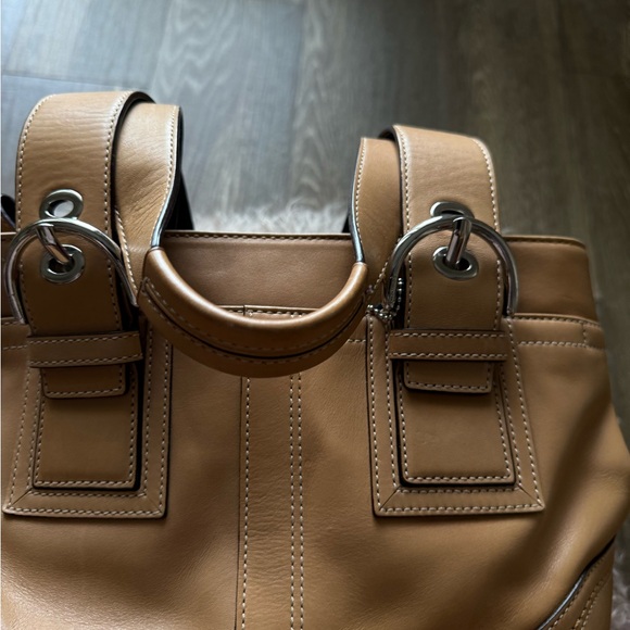 Coach Poppy 19014 Metallic Lame Gold Shoulder Bag - Picture 6 of 6